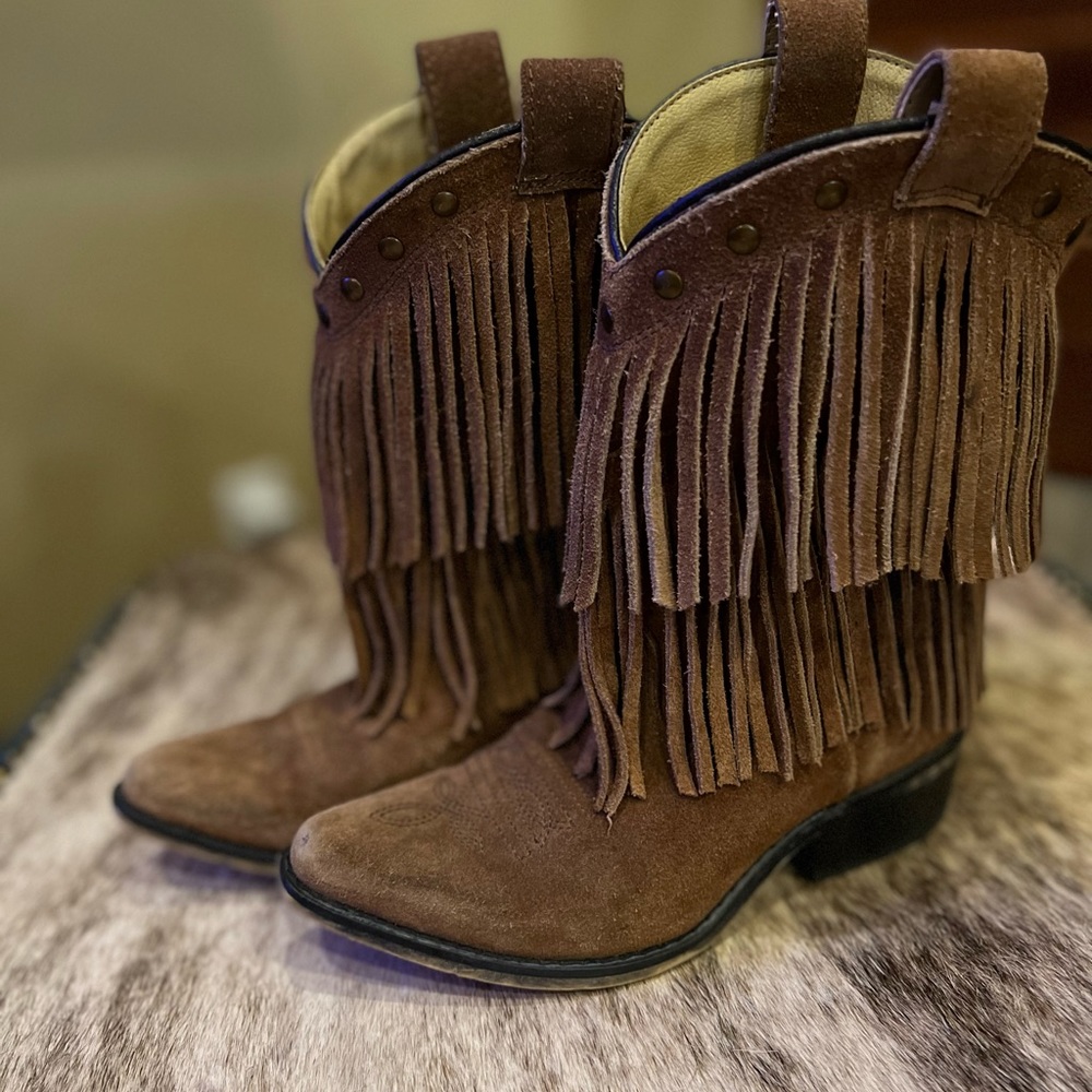 Smoky Mountain Boots. Wisteria Series. Size 12D